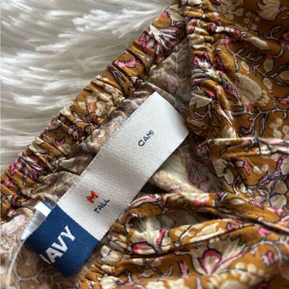 Old Navy Floral Dress New Women’s Size Medium Tall - Picture 6 of 7